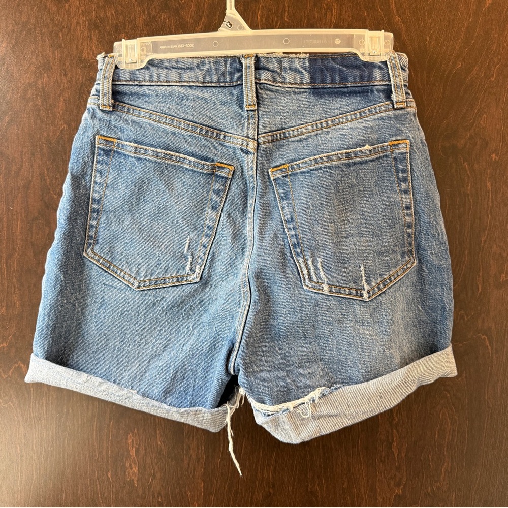 Abercrombie & Fitch High-Rise Dad Jean Shorts - Picture 2 of 4